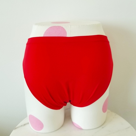 Victoria's Secret High Leg Brief High Waist Red Panty Gold Iconic V Logo NWT - Picture 6 of 12